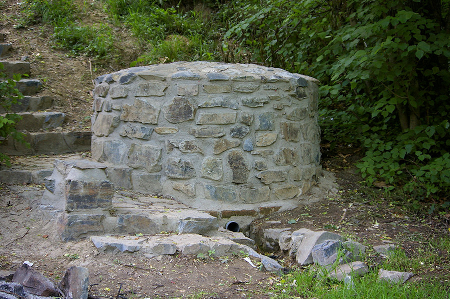studánka Jordánek (20) - září 1999