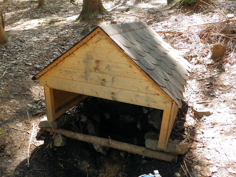 studánka Františkov (70) - červenec 2020