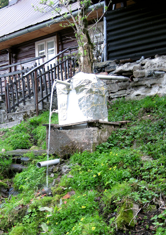 studánka U Chromce (1172) - duben 2009