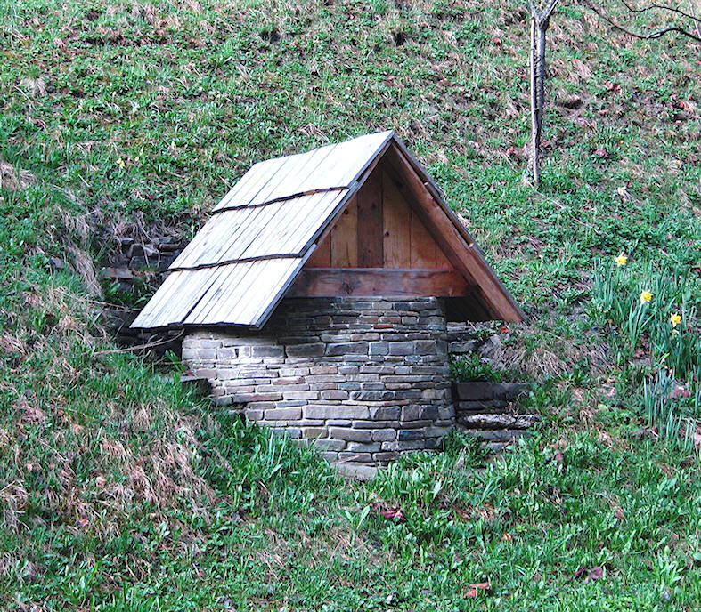 studna U Tomečkové (1211) - květen 2009