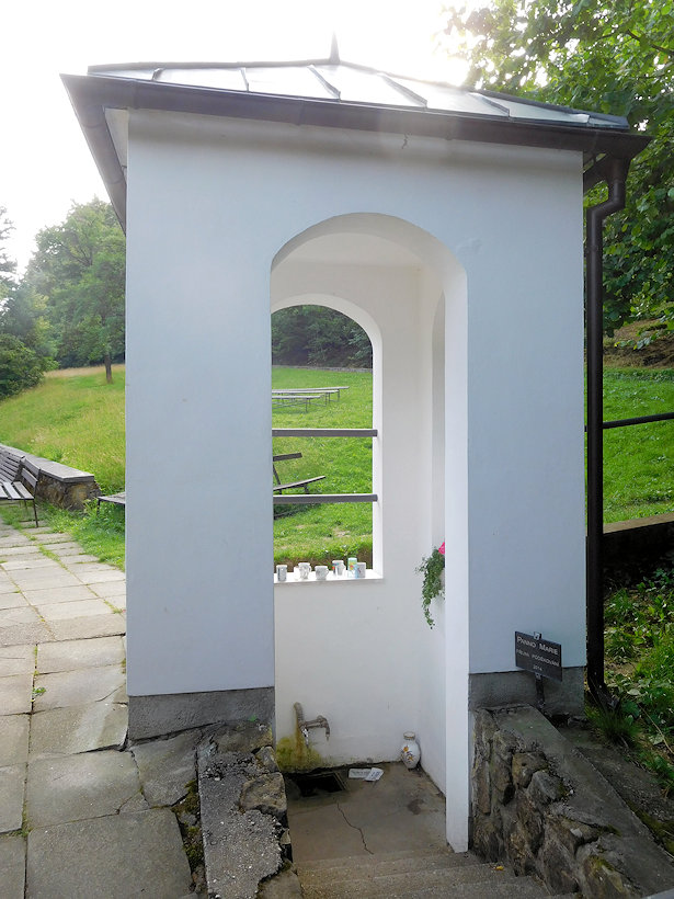 studánka Svatá voda (1434) - červen 2009