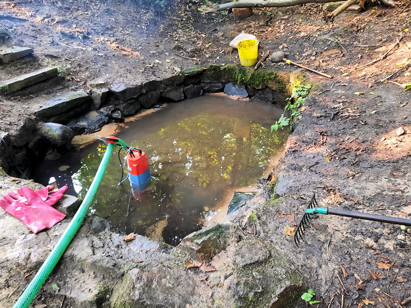 studánka Zrcadlová (356) - srpen 2020