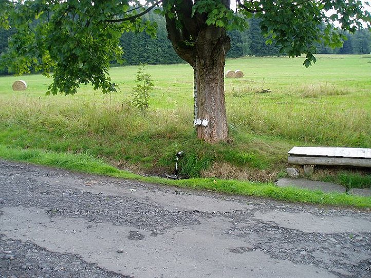 Pramen U cesty (413) - srpen 2008