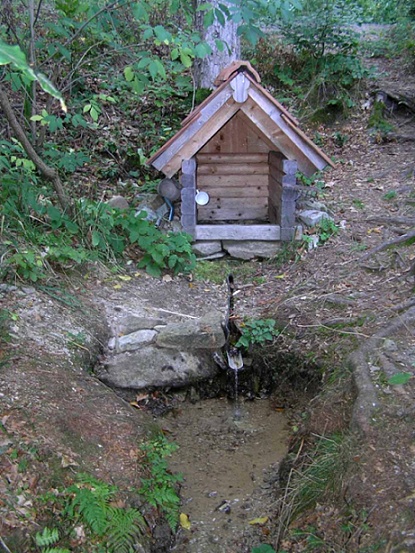 Hantlova studánka Pod jasany (505) - září 2008