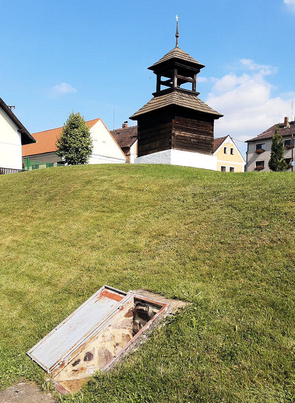 studánka bez jména (13998) - červenec 2021