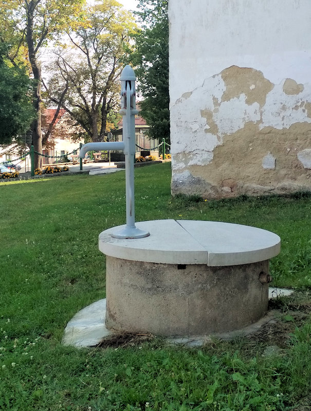 studna bez jména (14433) - červenec 2022