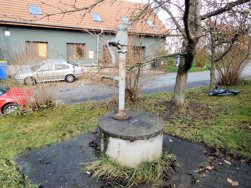 studna bez jména (14604) - listopad 2022