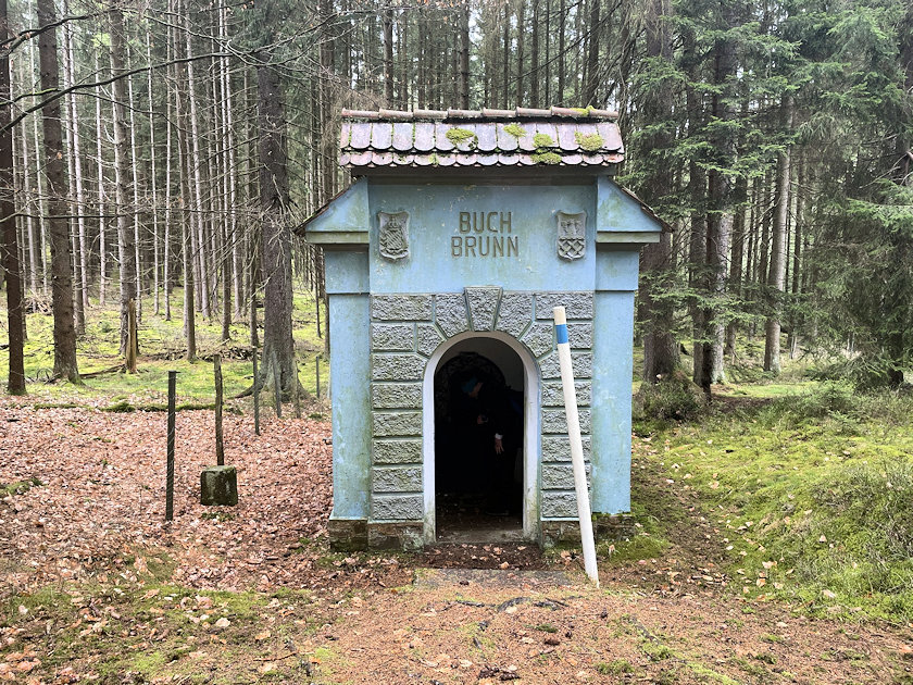 Buková studánka - Buch Brunn (14805) - duben 2023