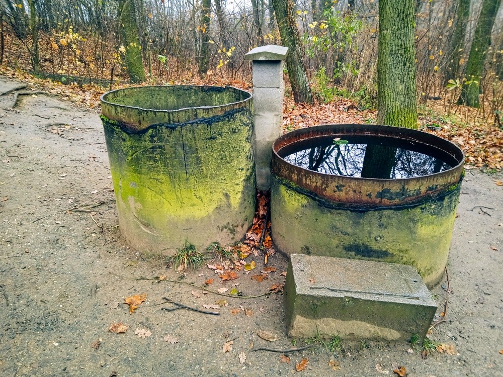 pramen U kostela  (15354) - listopad 2024