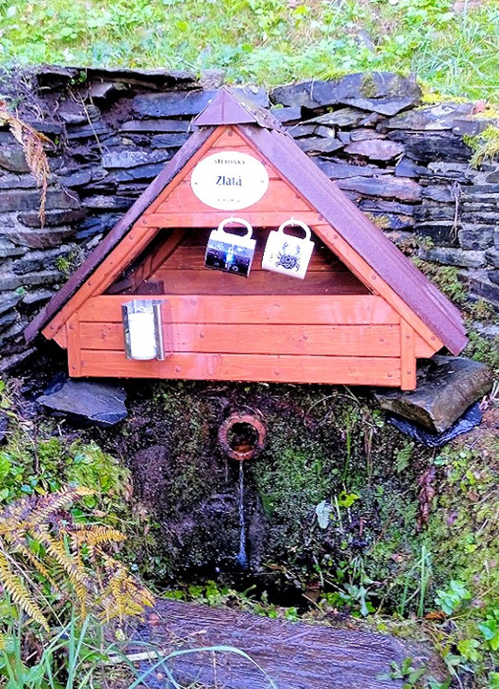 studánka Zlatá (15570) - září 2025
