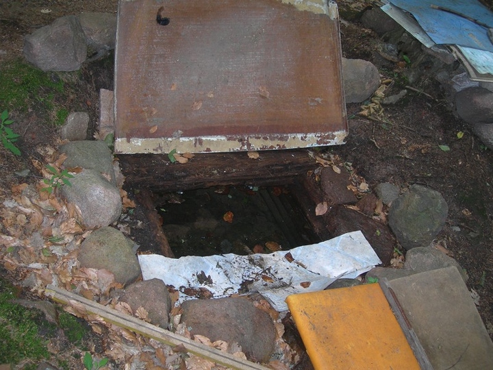studánka U vechtru (1512) - červen 2009