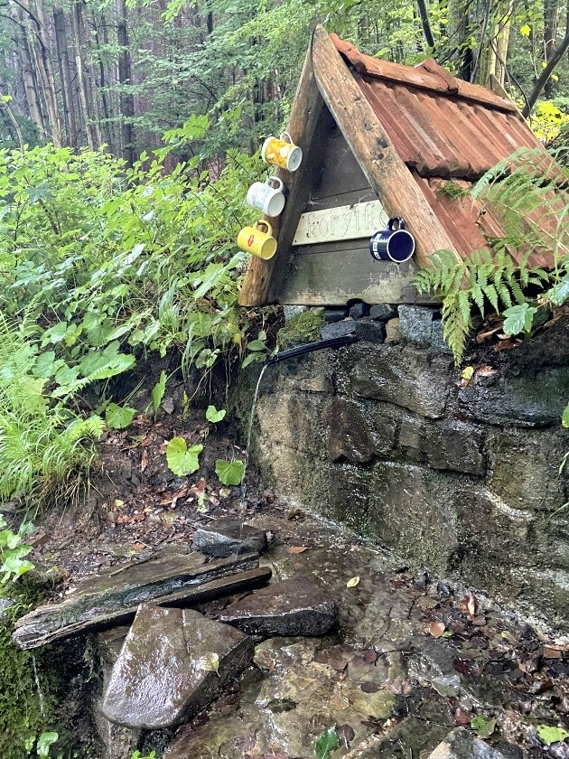 studánka Korýtko (1619) - srpen 2023