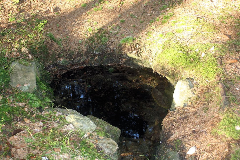 studánka Hvězdářka (1899) - září 2009