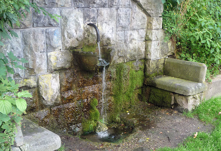Studánka Kašna (2114) - říjen 2009