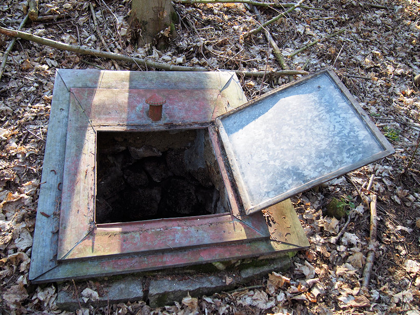 studánka Třebíč - Ptáčov (2454) - prosinec 2009