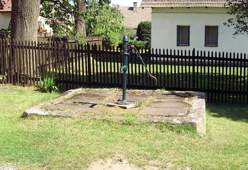 studna bez jména (2716) - únor 2010