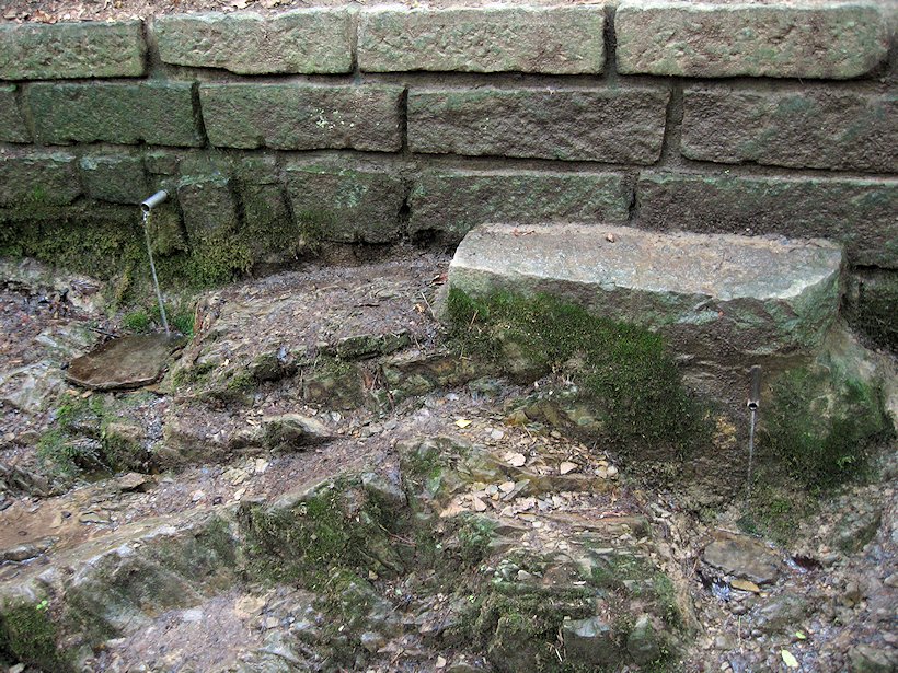 studánka Bleskovka (2726) - únor 2010