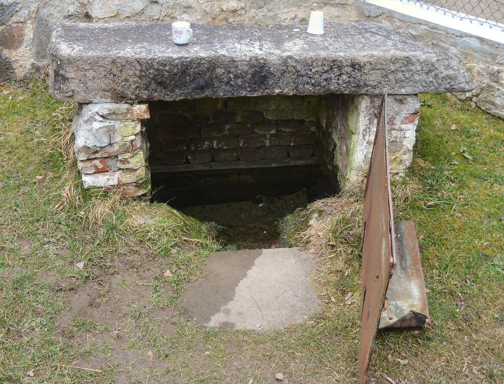 studánka V Chaloupkách (2728) - srpen 2022