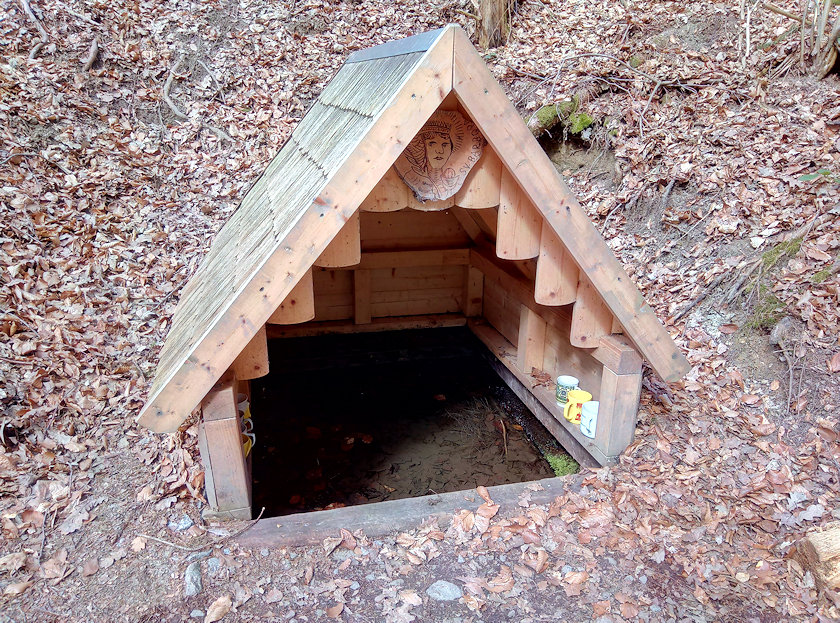 Studánka sv. Barbory (2748) - duben 2021