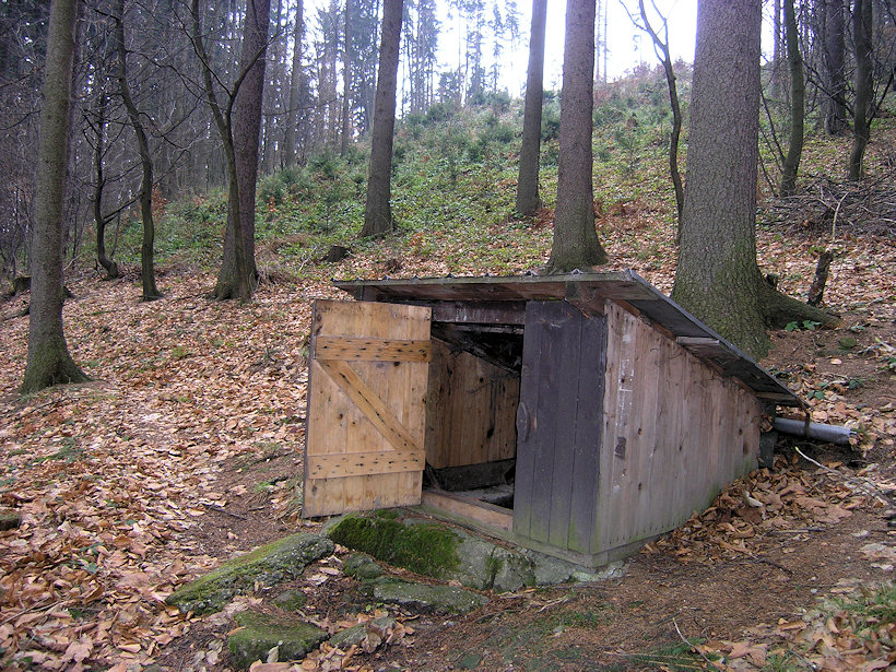 studánka Nad hospodú za vodú (2778) - březen 2010