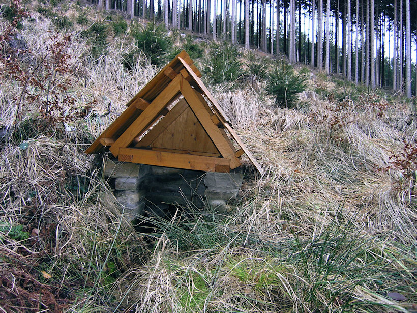 studánka Pod Píškovou (2779) - březen 2010