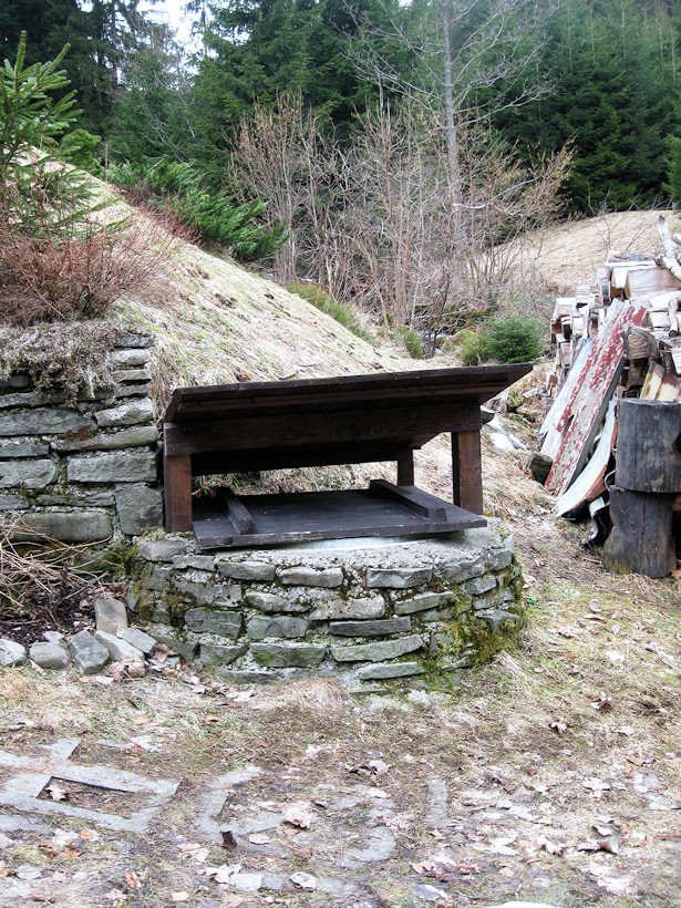 studna Travenské údolí (2848) - březen 2010