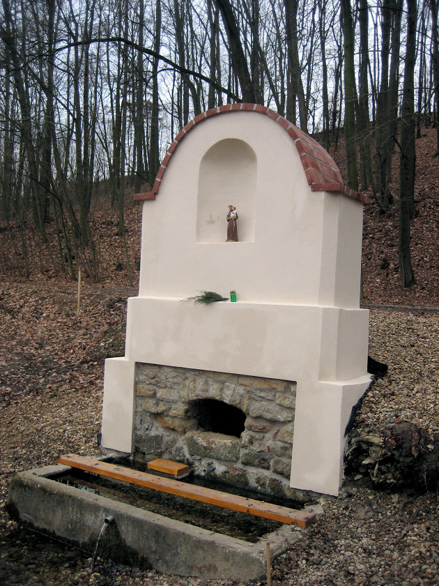studánka U svatého Antoníčka (2980) - duben 2010