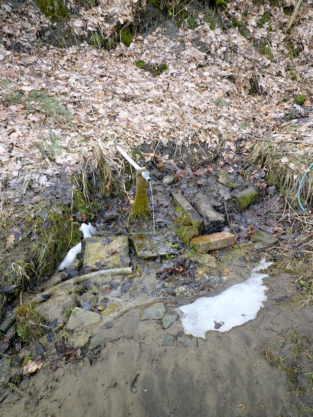 Vodácká studánka (3022) - duben 2010