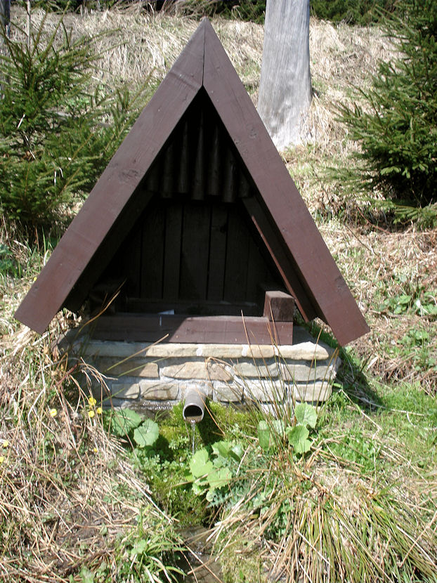 studánka Panská louka (3037) - duben 2010