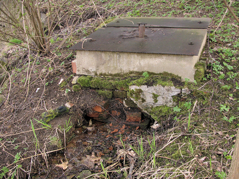jiný vodní zdroj U Klavírky (3189) - květen 2010