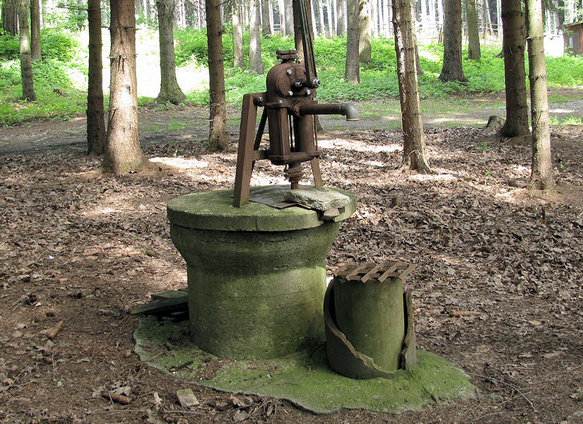 studna bez jména (3484) - červen 2010
