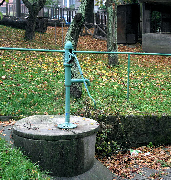 studna bez jména (3541) - červen 2010