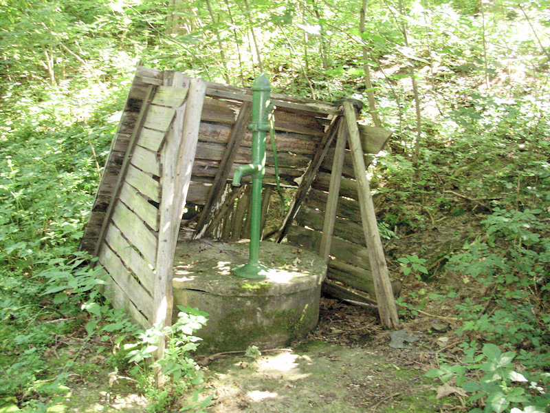 studna bez jména (3605) - červenec 2010