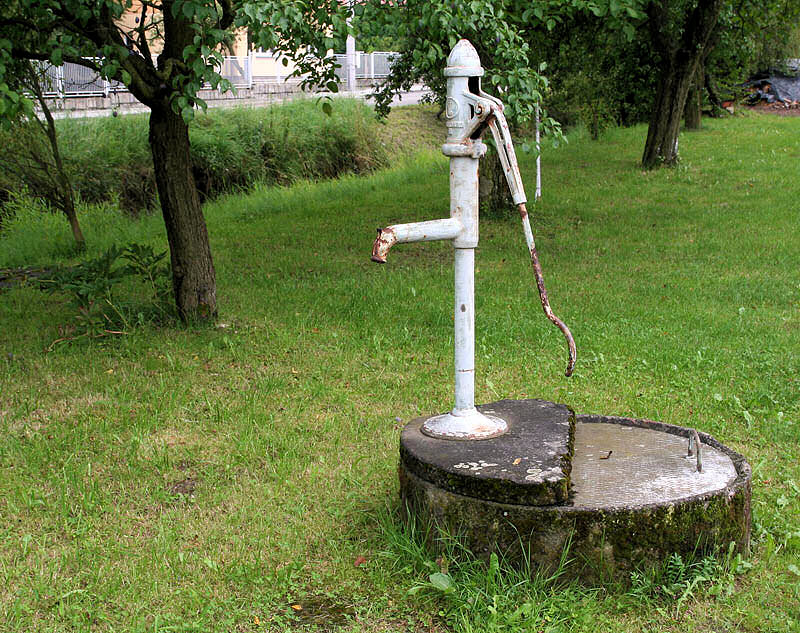 studna bez jména (3779) - srpen 2010