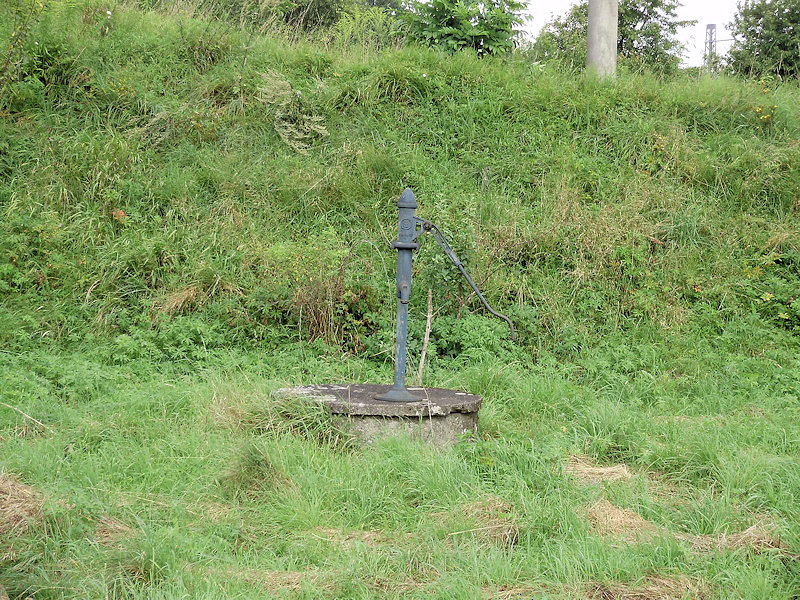 studna bez jména (3853) - srpen 2010