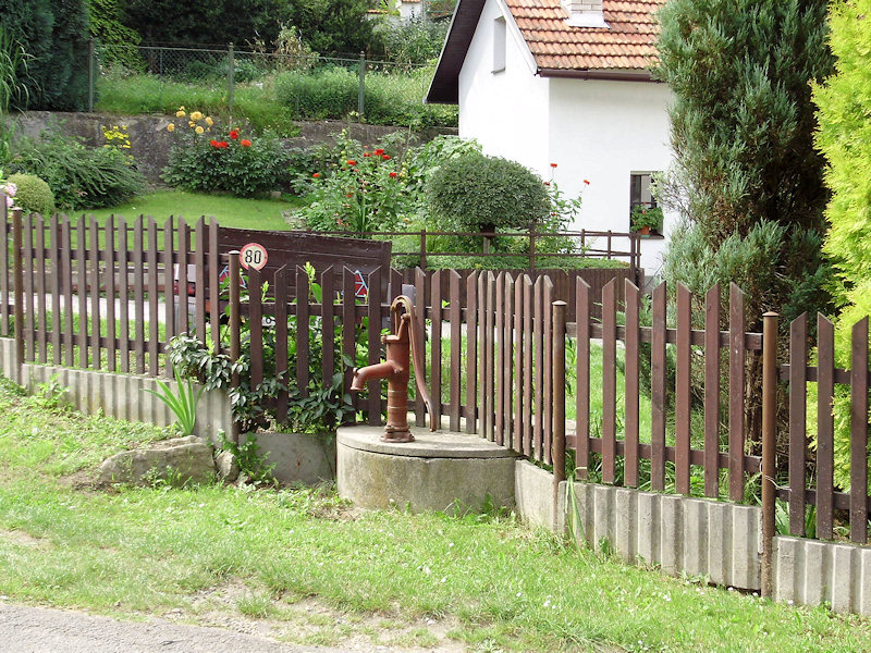 studna bez jména (3904) - srpen 2010