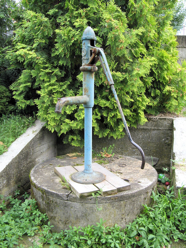 studna bez jména (3974) - září 2010