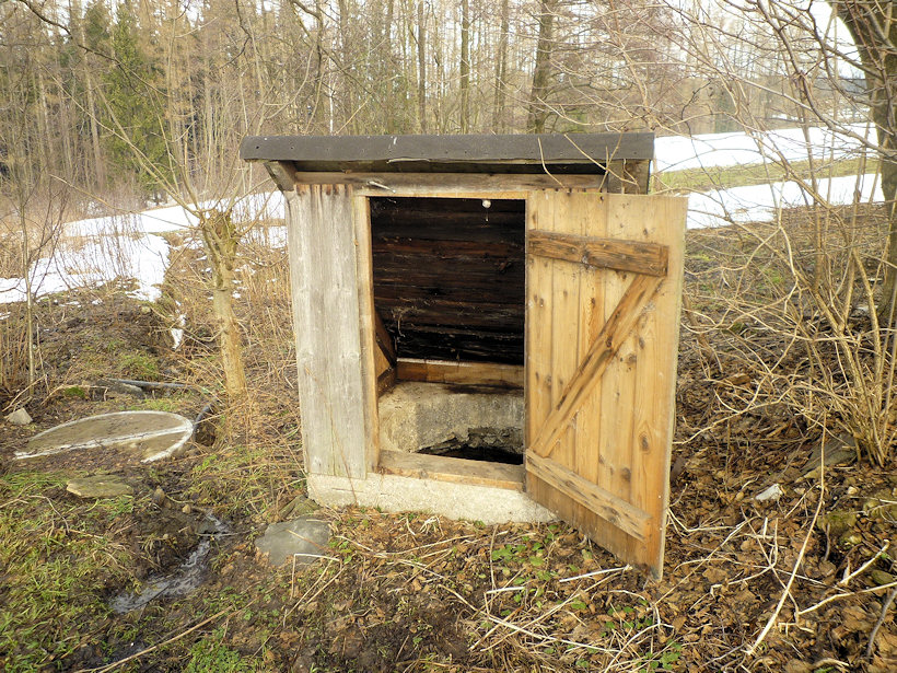 studánka Nad Říčkou (4379) - únor 2011
