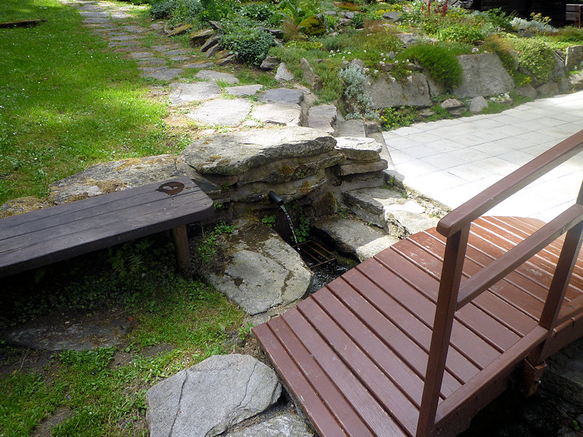 studánka Šajtavská (4523) - duben 2011