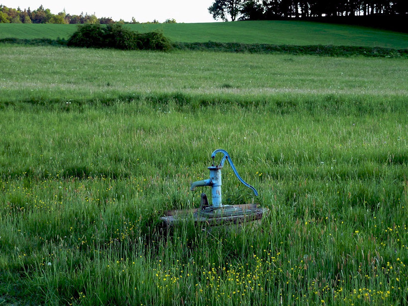 studna bez jména (4601) - květen 2011