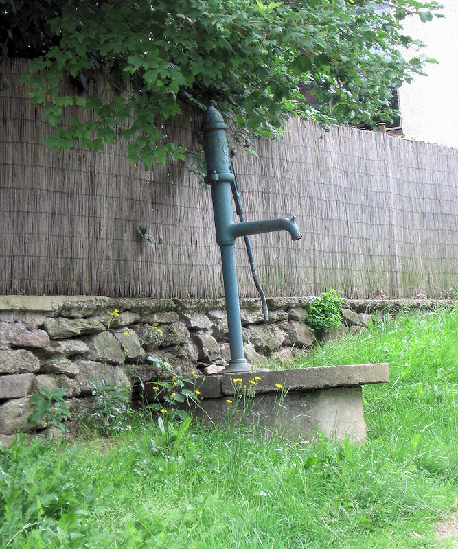 studna bez jména (4873) - červenec 2011