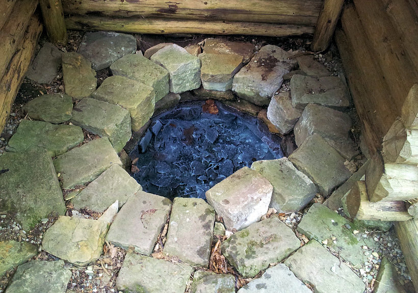 studánka Smraďačka (5565) - duben 2012