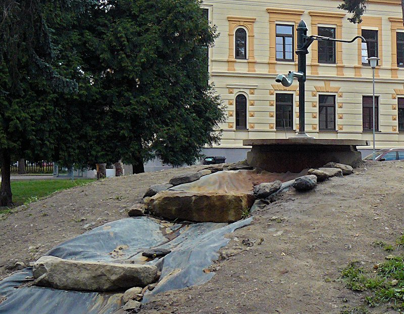 studna bez jména (6008) - září 2012