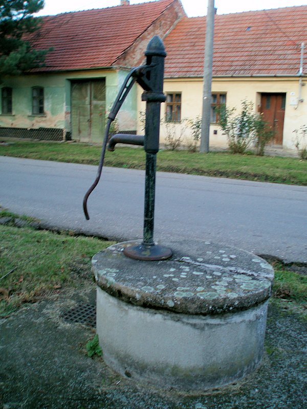 studna bez jména (6195) - listopad 2012