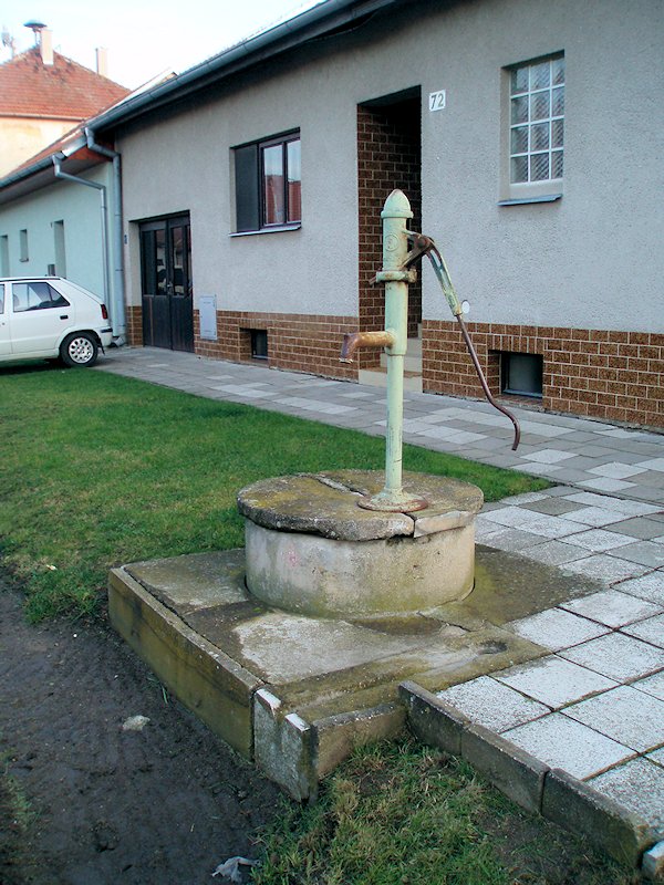studna bez jména (6196) - listopad 2012