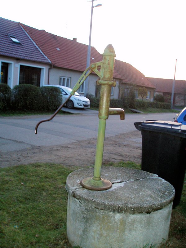 studna bez jména (6203) - listopad 2012
