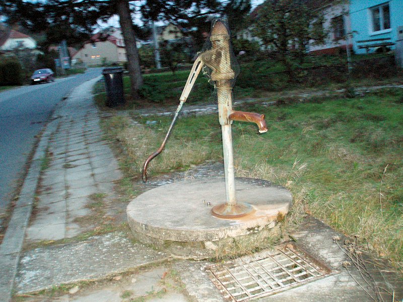 studna bez jména (6227) - listopad 2012