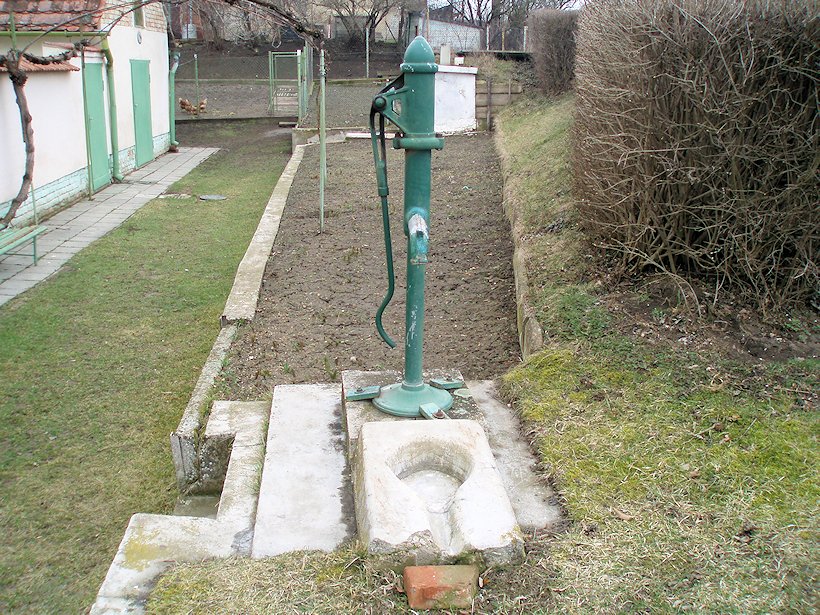 studna bez jména (6533) - březen 2013