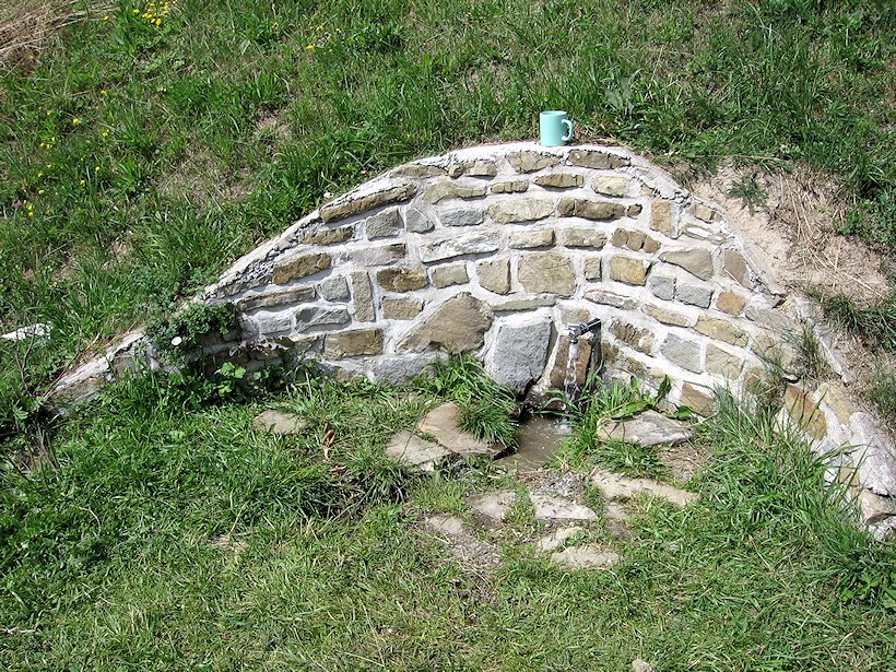 pramen U kapličky (6582) - březen 2013