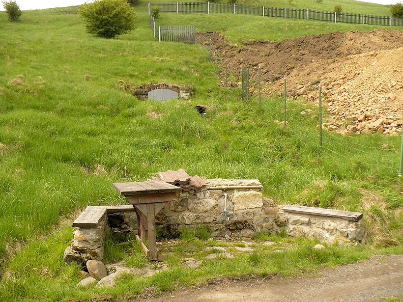 studánka bez jména (6755) - květen 2013